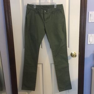NWOT Army Green Delias Skinny Jeans